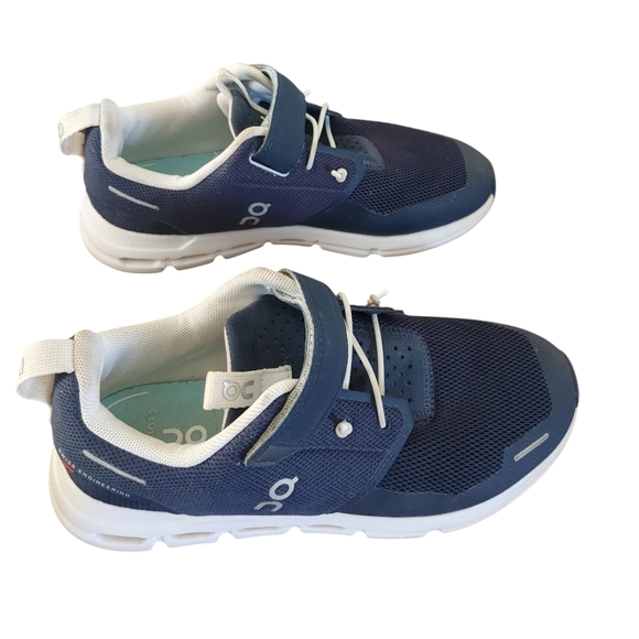 Kids On Cloud Play Midnight | White Sneaker - Picture 3 of 10